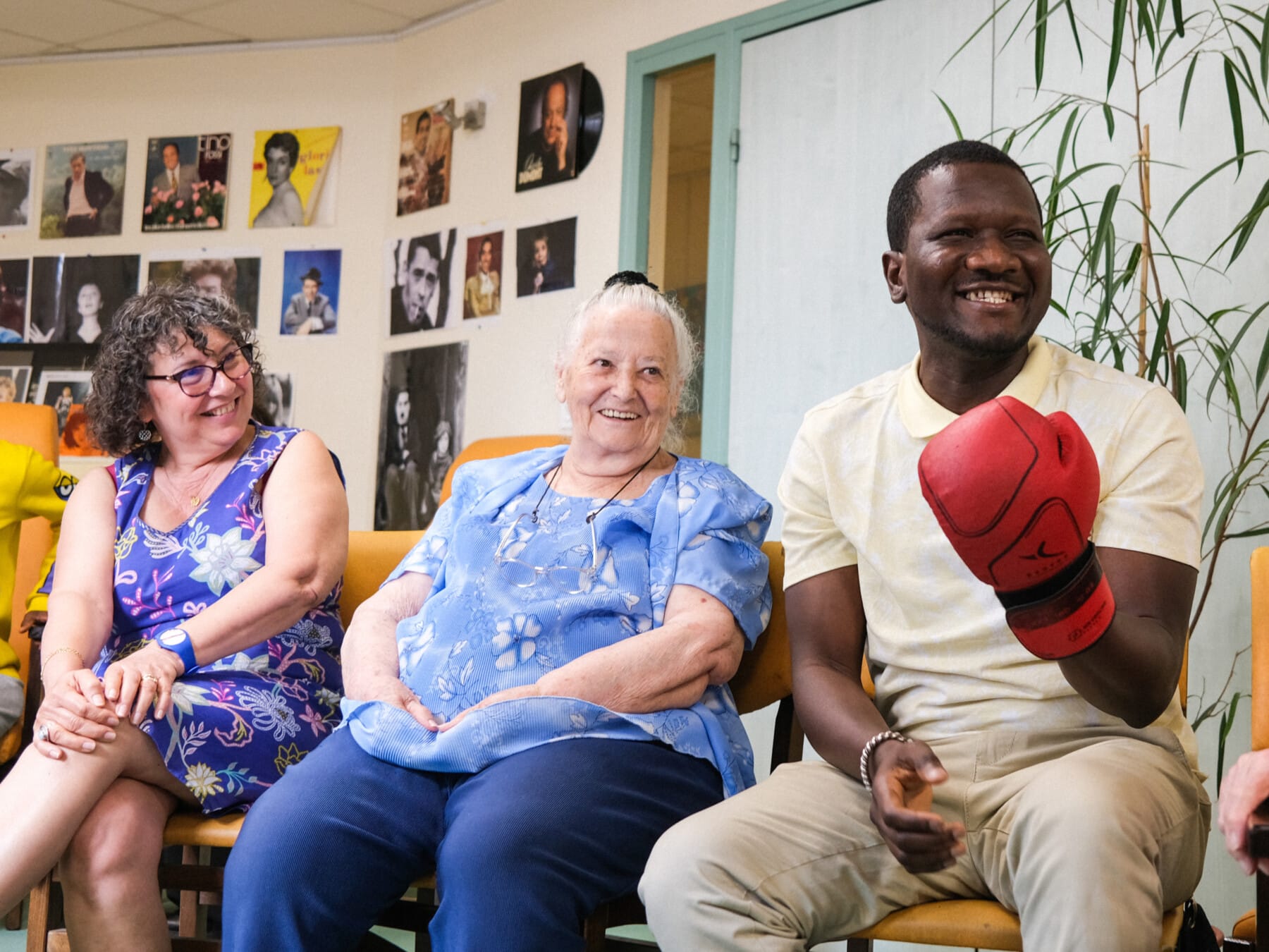 Moment de cohésion entre collaborateurs et résidents 