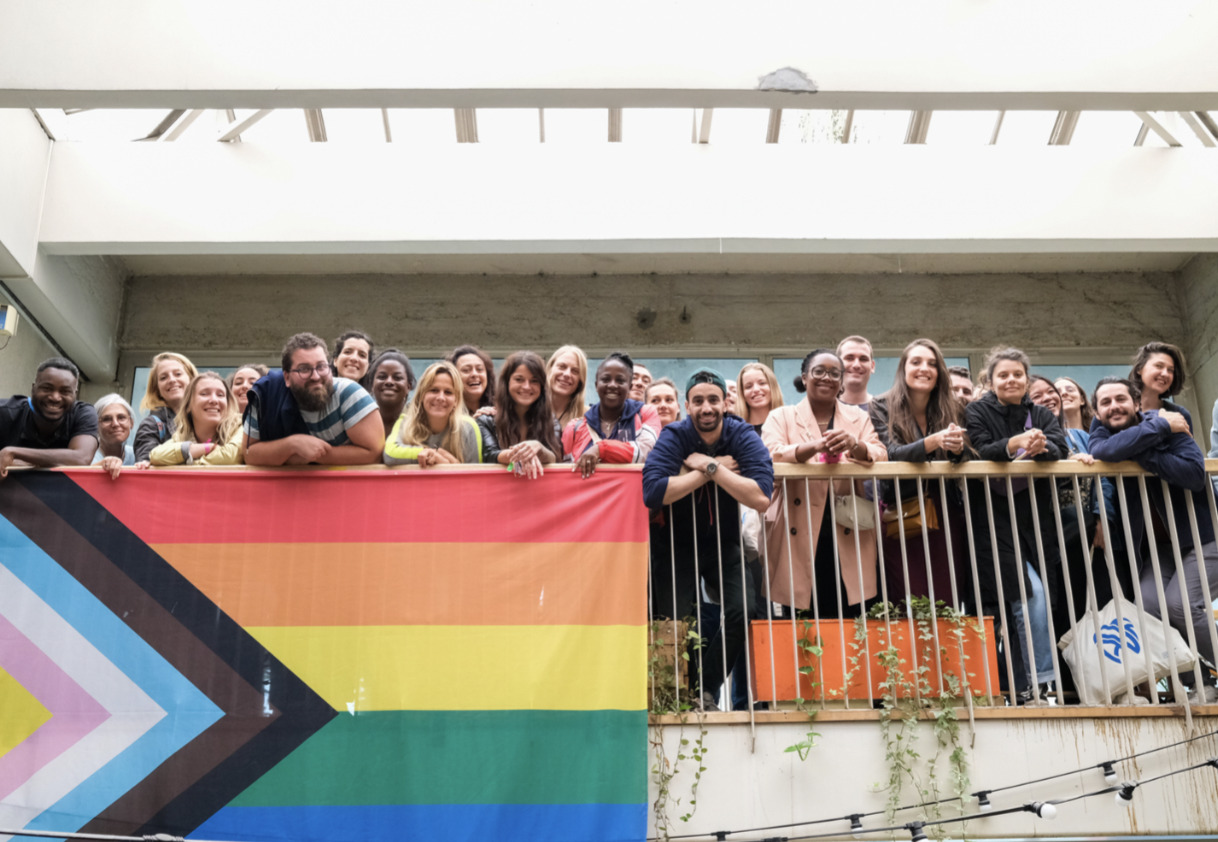 équipes d’une entreprise lors d’une journée d’intégration solidaire organisée par Lutila