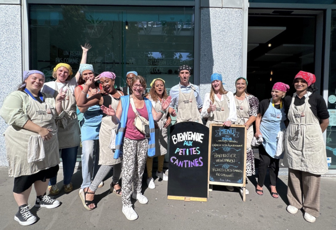 équipes d’une entreprise lors d’une journée d’intégration solidaire autour de l’alimentation durable